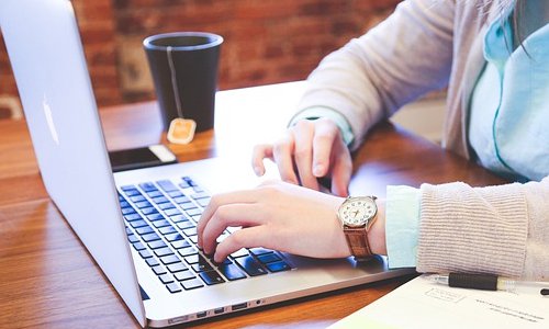 酒店網(wǎng)站建設(shè):需重點關(guān)注的四大核心內(nèi)容