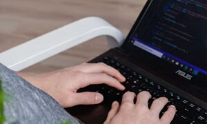 北京網(wǎng)站定制為何能實(shí)現(xiàn)高速運(yùn)行？