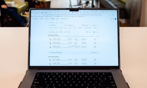網(wǎng)站開發(fā)中行業(yè)網(wǎng)站實(shí)踐的開發(fā)工具分析