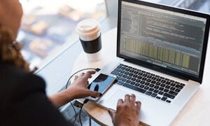 企業(yè)網(wǎng)站優(yōu)化助力搜索引擎快速識(shí)別