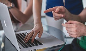 家居裝飾案例展示站：不止于展示，更是品牌與用戶的情感共鳴